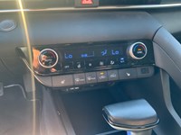 2021 Hyundai Elantra Preferred IVT w/Sun & Tech Package