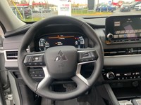 2023 Mitsubishi Outlander Plug-In Hybrid ES S-AWC