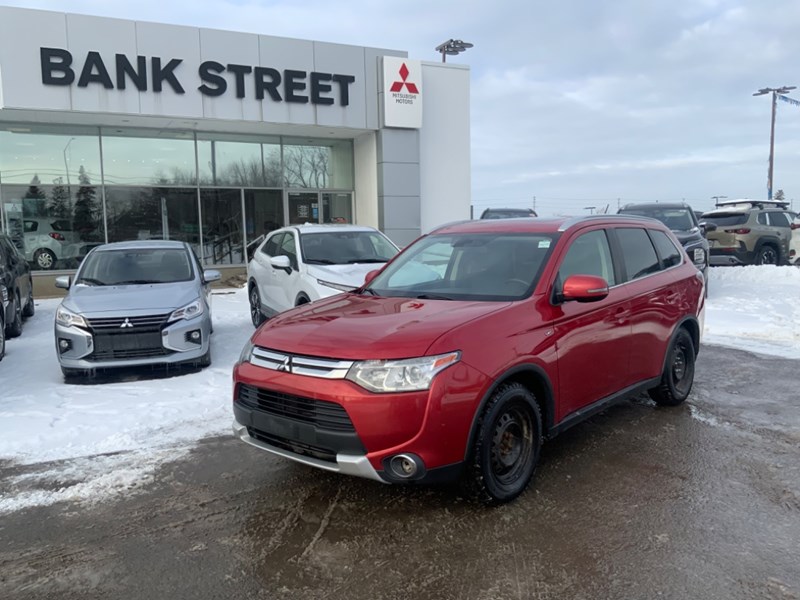 2015 Mitsubishi Outlander 4WD 4dr GT