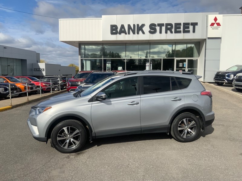 2018 Toyota RAV4 AWD LE