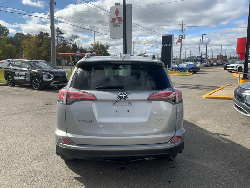 2018 Toyota RAV4 AWD LE