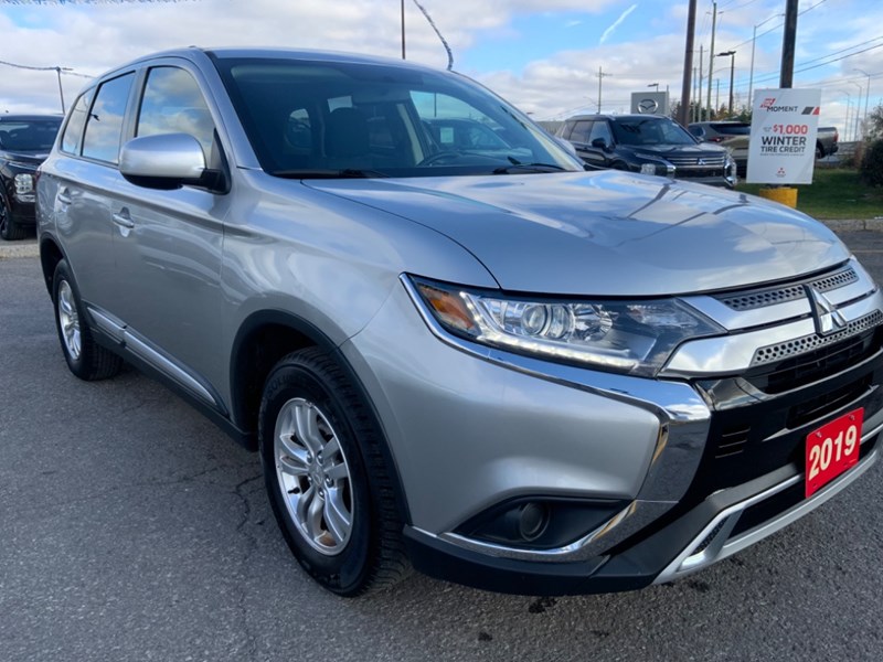 2019 Mitsubishi Outlander ES AWC