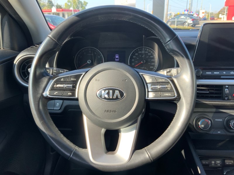 2020 Kia Forte LX Manual