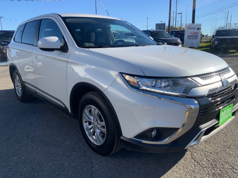 2020 Mitsubishi Outlander ES S-AWC