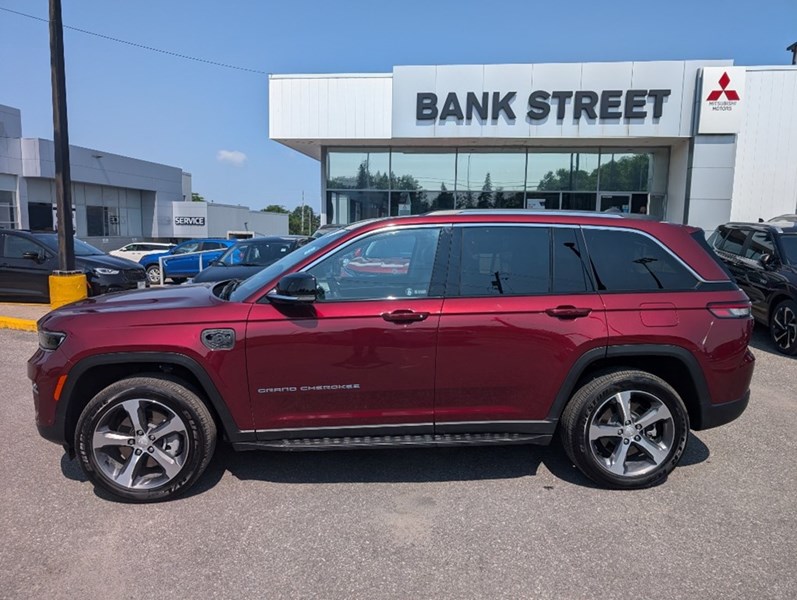 2022 Jeep Grand Cherokee 4xe 4x4