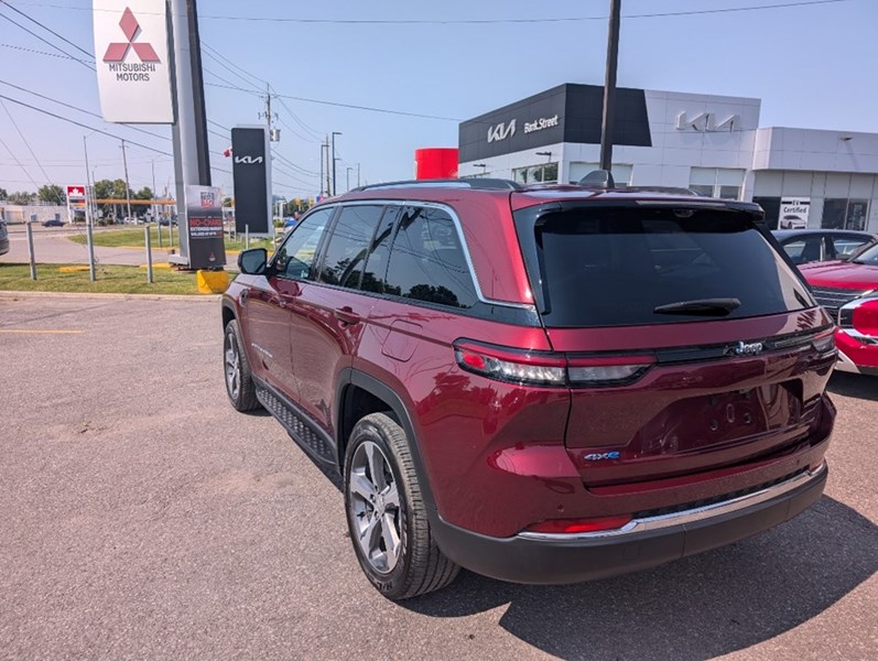 2022 Jeep Grand Cherokee 4xe 4x4