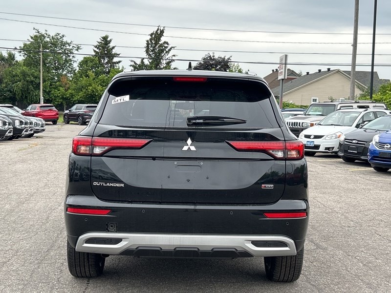 2024 Mitsubishi Outlander SEL S-AWC